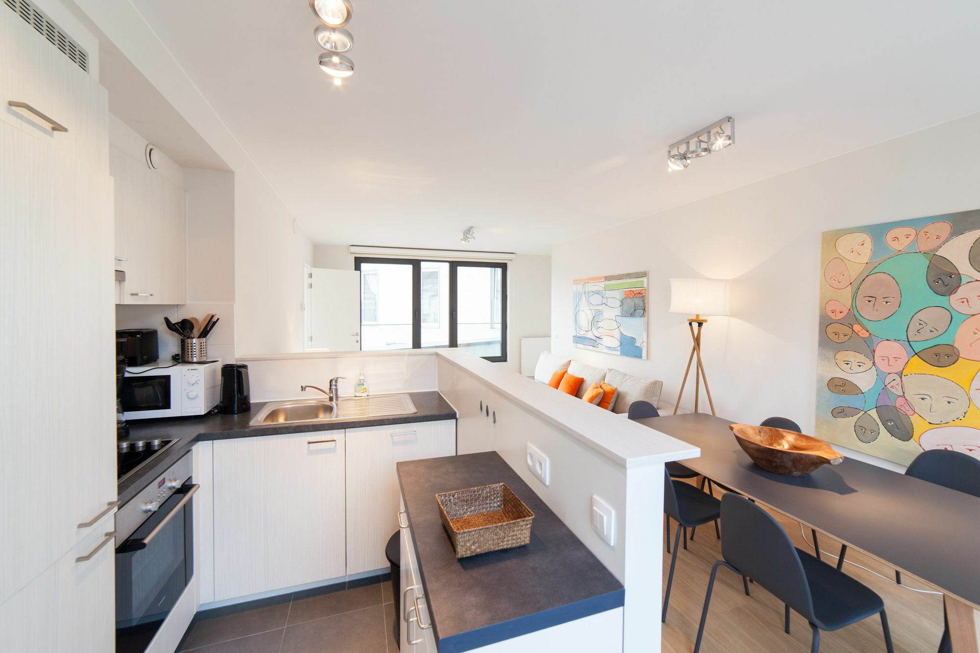 Sweet Inn Apartments - Place Flagey ブリュッセル エクステリア 写真